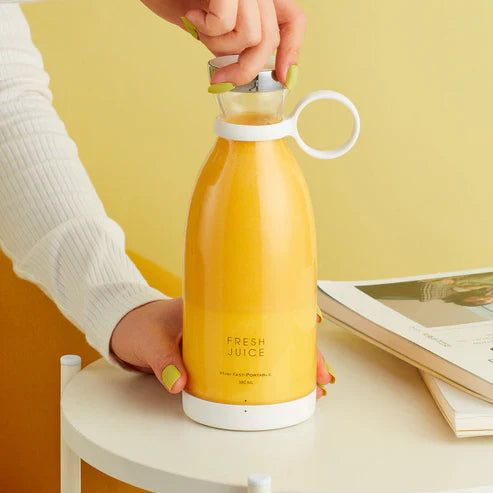 The Blendora | Traverl Portable Mini Juice Blender